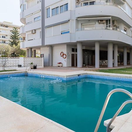 Blonzu Dominicana Fuengirola Bagian luar foto
